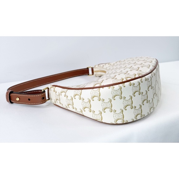 SOLD - Picture 5 of 11